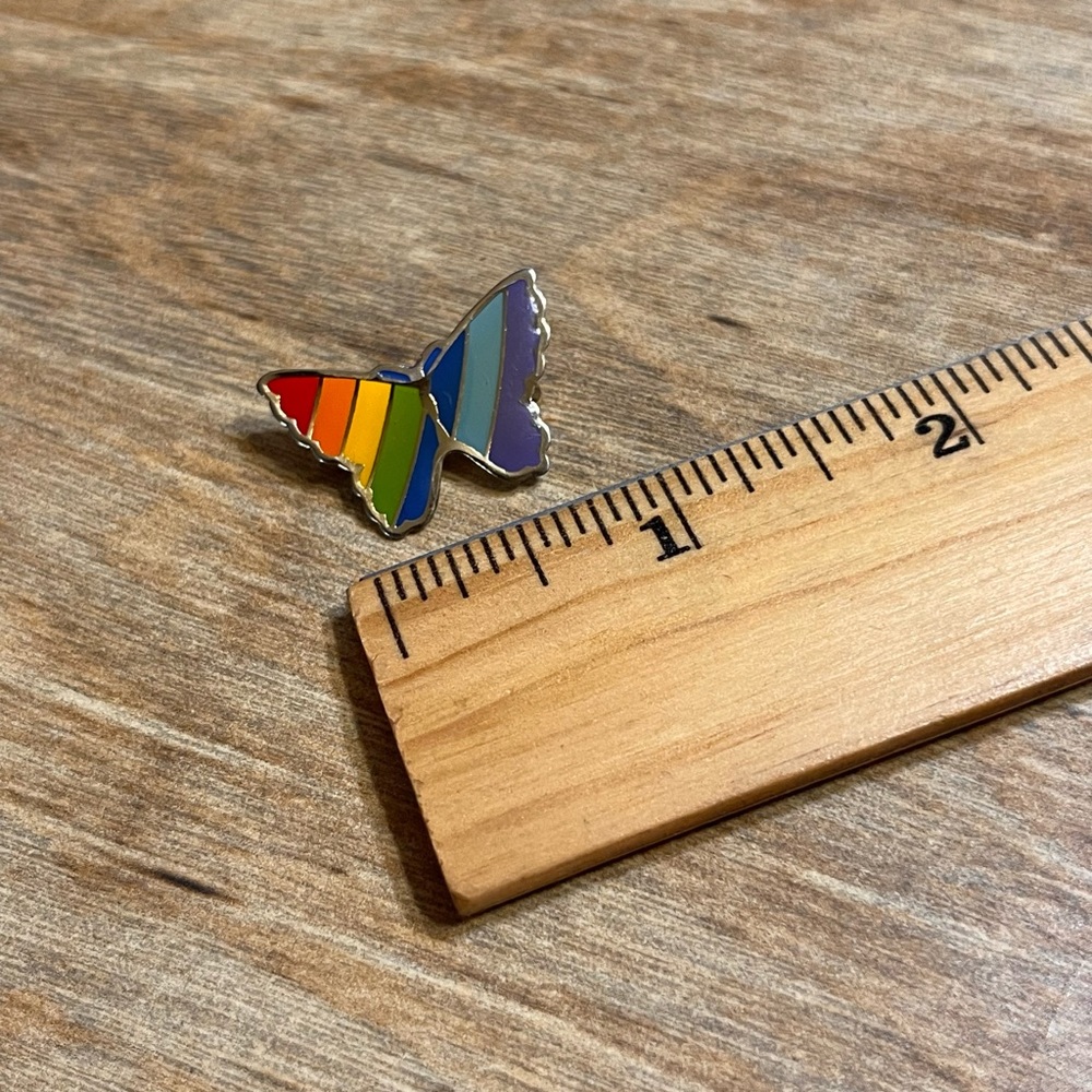 Vintage Pin - Picture 5 of 6